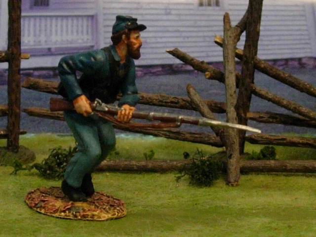 ACW Civil war Conte Union 5th Corp Irish attacking Soldier fit Britains K/C ACW Civil war Conte Union 5th Corp Irish attacking Soldier fit Britains K/C