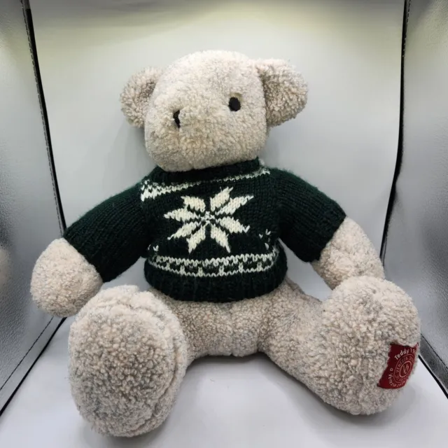 VENEZIA JEANS TEDDY BEAR Oatmeal Plush Toy 1999 Green Christmas Sweater