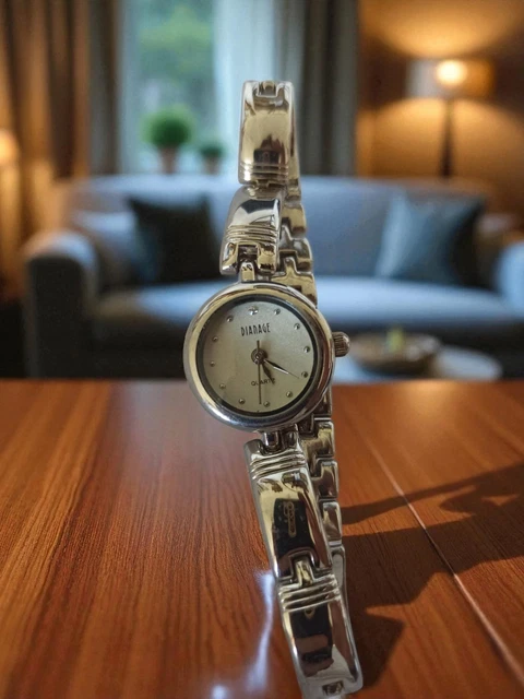 Montre Vintage Yema Paris Pour Femme - Quartz - Fonctionne - Pile Changée - Occasion