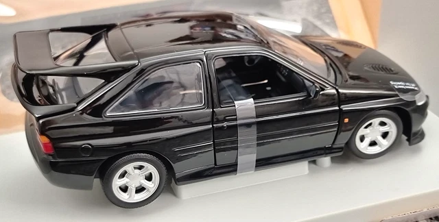 Miniature UT Models 1/18 Ford Escort RS Cosworth N°3 Monte Carlo 1996