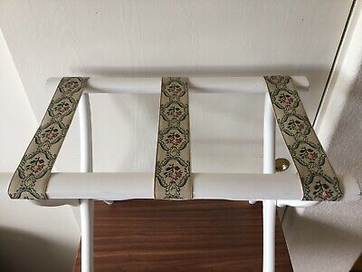 Scheibe White Wood Luggage Stand Suitcase Rack Green Tapestry Straps C32