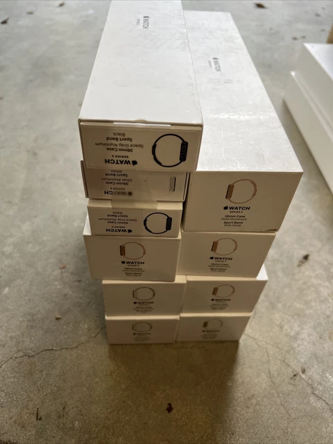 (Empty Box Only) Apple Watch series 3