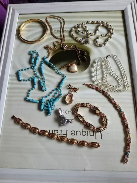 Lovely Vintage Jewellery Job Lot  X 11 Items In Good Condition.
