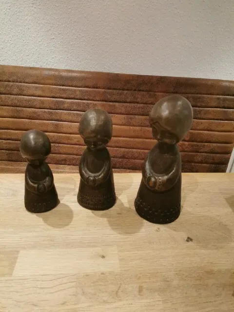 3 betende Mädchen - Figuren aus Achatit - Naturstein Handgefertigt