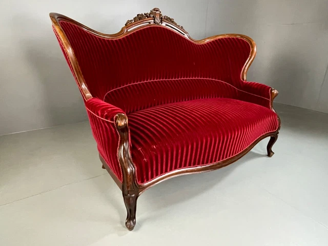 EB4825 Danish Antique Sofa, Camel Back, Mahogany Frame, Vintage. V2SS