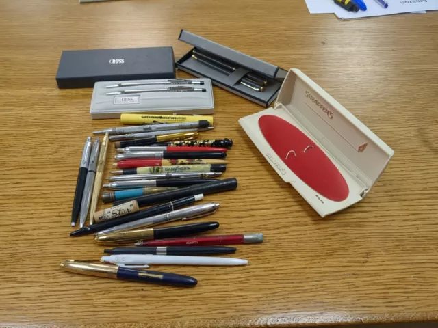 Vintage Ballpoint Pen Lot. Parker. Papermate Double Heart.