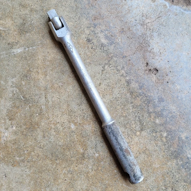 Vintage S-K 3/8" Drive 8" Diamond Logo Knurled Grip Breaker 45153 Made USA Used