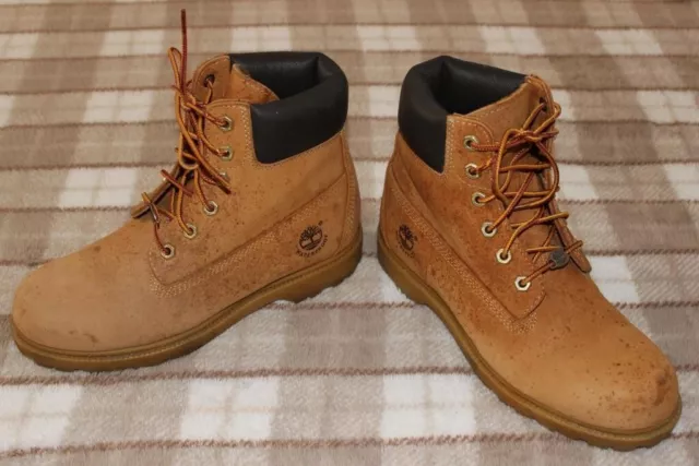 Timberland Womens Classic Waterproof Boots Wheat Nubuck Sz 8.5 BLEM