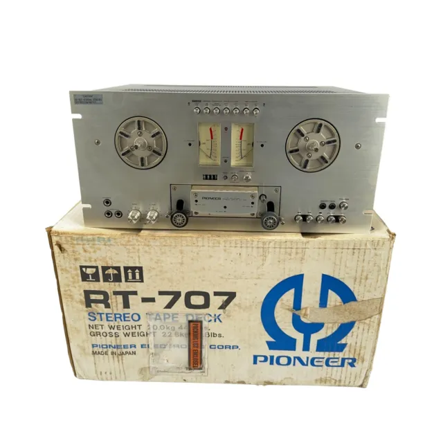 VINTAGE PIONEER RT-707 Reel To Reel Tape Deck with Red Metal Take