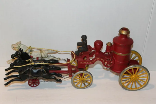 Very Nice Large Vintage Kenton Cast Iron Pumper Fire Truck With Three Horses