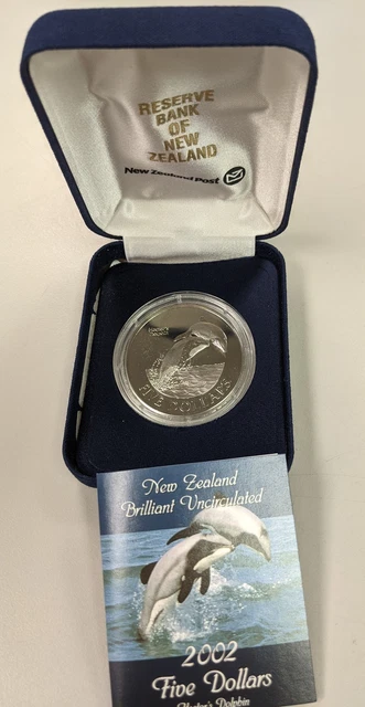 2002 New Zealand $5 Five Dollars, Hector's Dolphin,Copper Nickel,BU,4,000 Minted