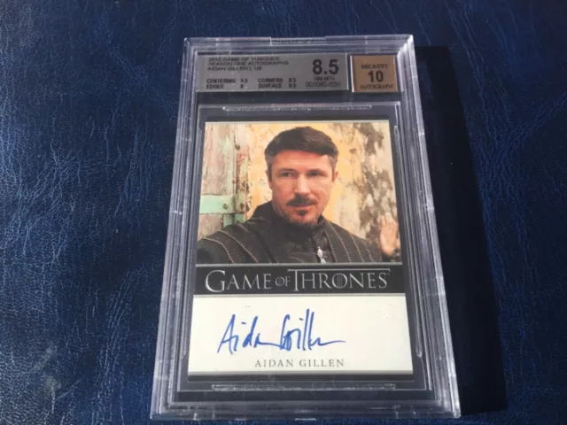 Juego de Tronos Autógrafo Tarjeta Firmada Automáticamente Aidan Gillen ""Dedo Meñique"" Temporada 1