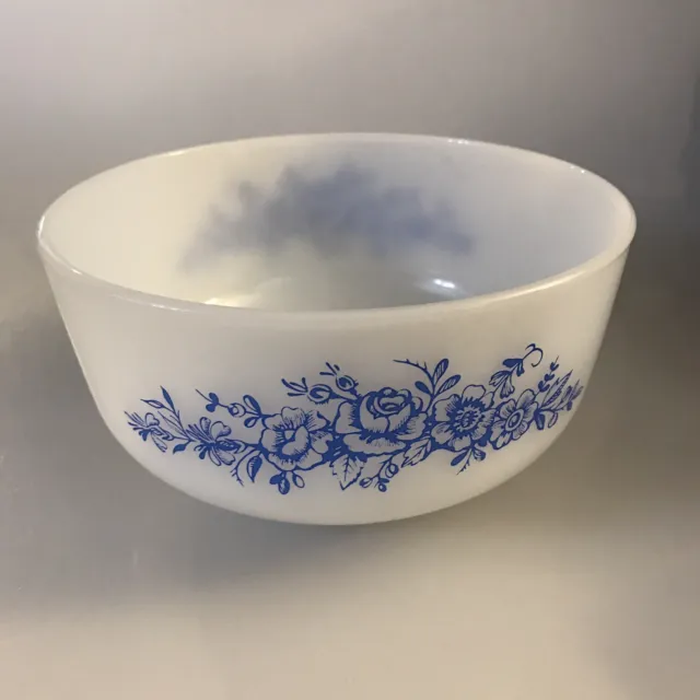 Vintage Federal Milk Glass Blue Flowers 2.5 Qt Mixing Bowl