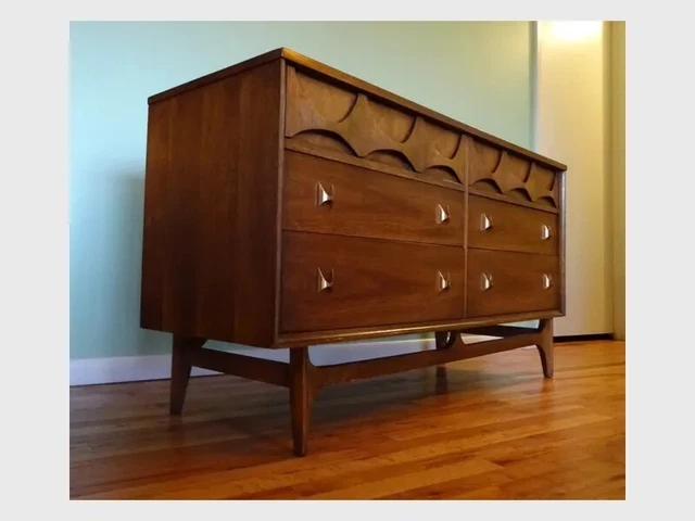 Broyhill brasilia dresser, credenza, mid century modern Broyhill brasilia dresser, credenza, mid century modern