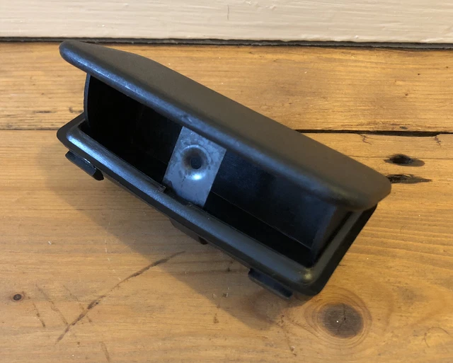 Brand New FIAT 131 132 Mirafiori REAR DOOR ASH TRAY UNIT x 1