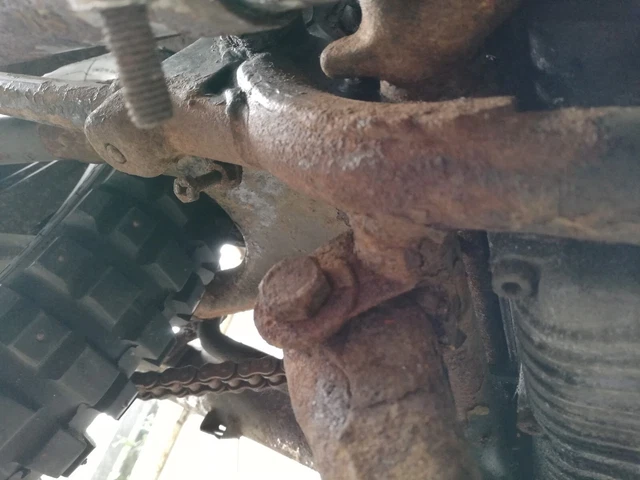 Moto Yamaha XS 500 de 1976 – A restaurer – Avec équipements pr roulage hivernal 9