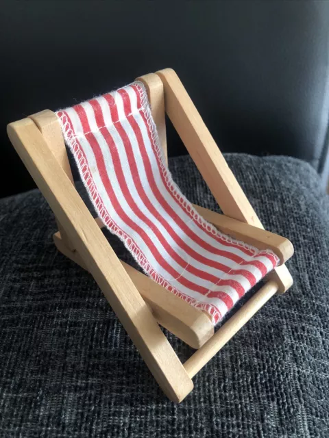 Dolls House Chunky Wooden Furniture Striped Deck Chair Foldable