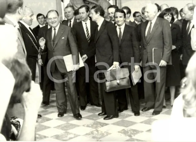 1981 PARIS (F) ELYSEE Raymond BARRE Olivier STIRN Pierre MEHAIGNERIE *Photo