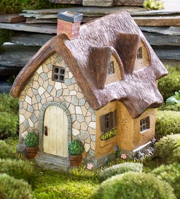Plow & Hearth Miniature Fairy Garden Solar Thatched Cottage - New in Box