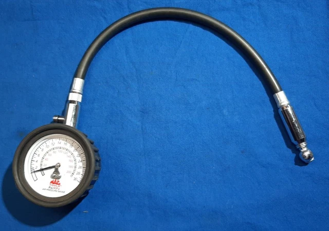 Mac Tools TGD30AA Low pressure Dial 0-30 psi tire gauge 14" hose Excellent Cond