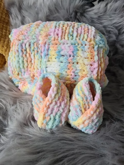 **SWEET CANDY** Hand Made Baby Blanket & Bootees Knitted Chenille Soft Baby Girl