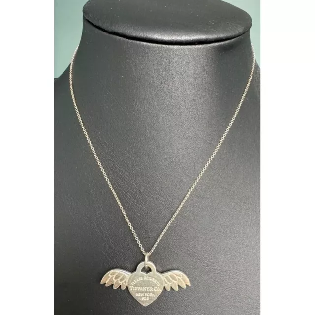 Tiffany & Co 925 Sterling Silver  Angel Heart Wings Pendant Necklace Sky