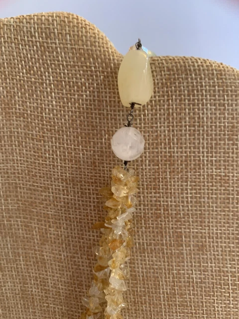Long Glass Beads Peach and Little Green Necklace 3
