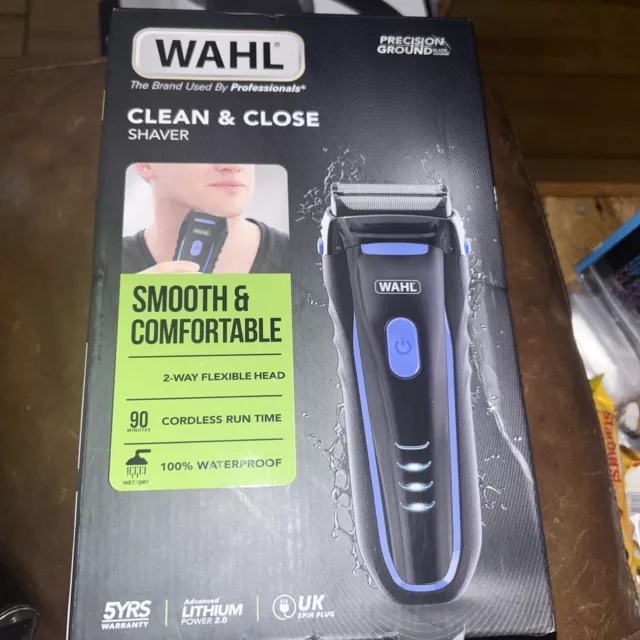 Wahl Cordless Clean & Close Wet/Dry Electric Shaver Waterproof & Rechargeable