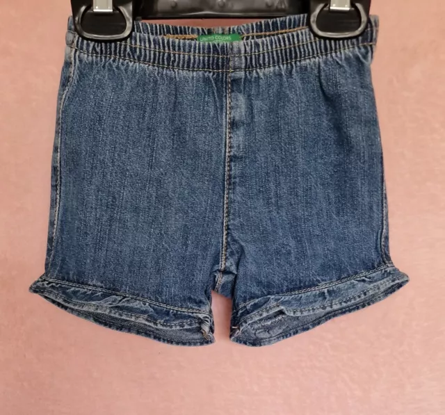Pacchetto vestiti per bambine età 3-6 Mths. Usato. Buone condizioni. Marche miste. 4