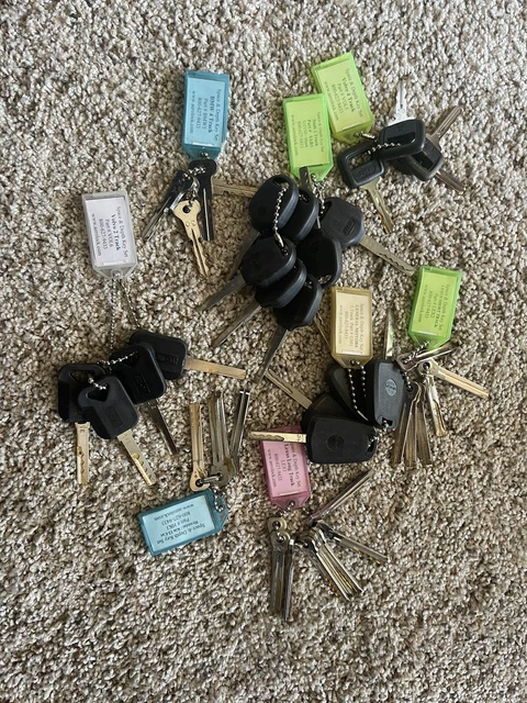 space and depth keys, Locksmith Lot, Volvo, GM, Kia, Lexus, Saab For Car Keys