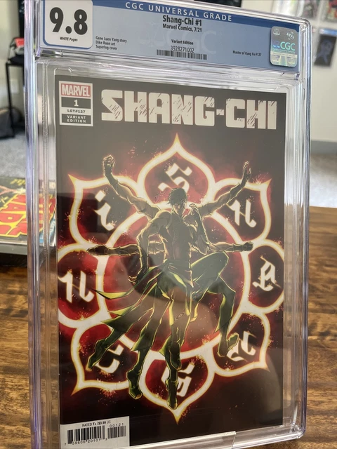 Shang-Chi #1   Superlog Variant Master of Kung Fu 1st Print CGC 9.8