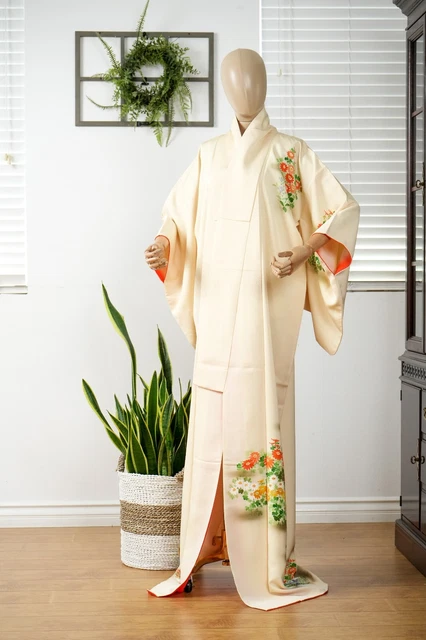 Dear Vanilla Japanese Silk Kimono Women's Robe Gown Authentic Japan Vintage Mint