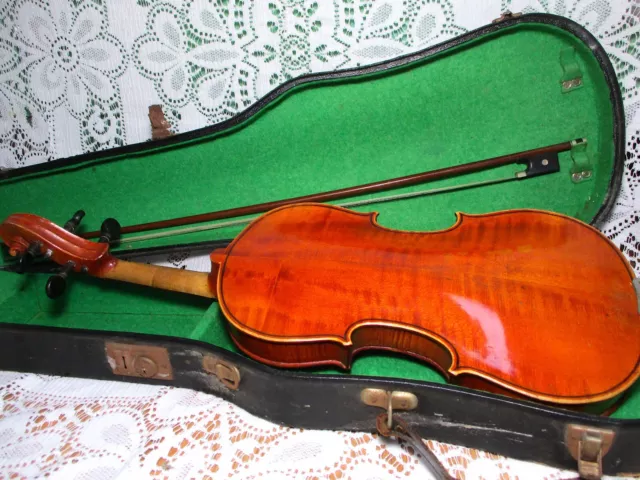 Estate Find Old Antique German Antonius Stradivarius Violin  4/4 w/ Bow in Case