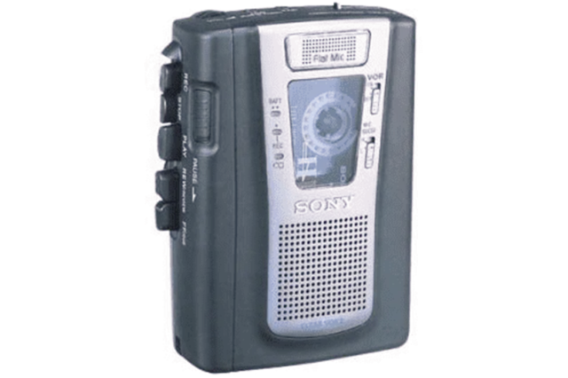 Sony TCM-459V Cassette Tape Player / Recorder