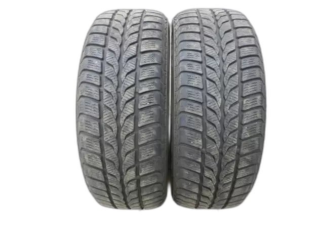 2x pneus dhiver Uniroyal 205/55R16 T 7.1-7.2mm