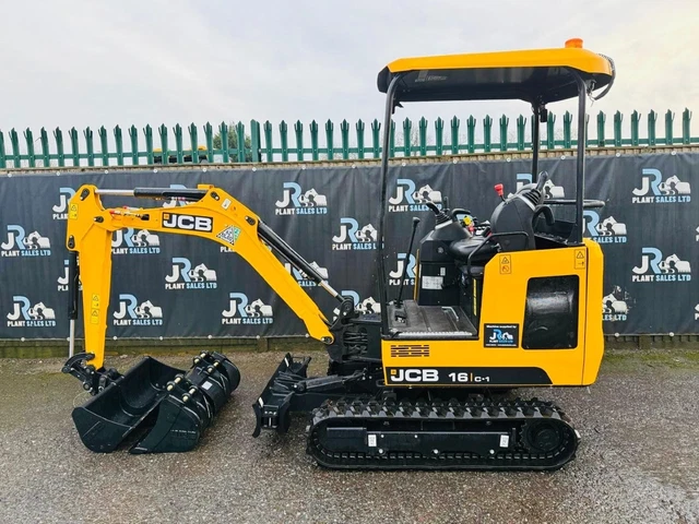 JCB 16C-1 Excavator / Digger (2025) (£14500 + Vat) E-667