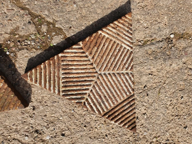 Vintage Thick Cast Iron Triangular Industrial Ribbed Floor Tiles / trivet