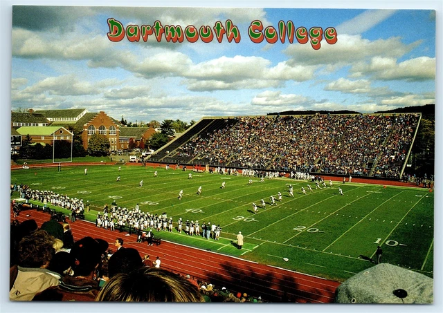 Postcard Memorial Field Big Green Dartmouth College, Hanover NH K58
