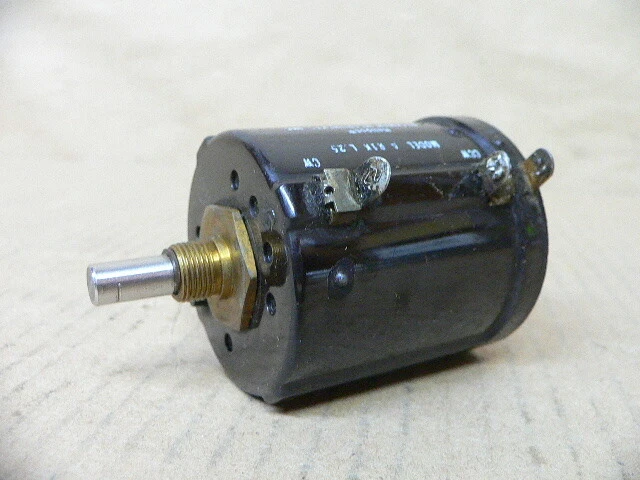 New Reliance Electric Potentiometer 402374-K 402374K A Rik L.25