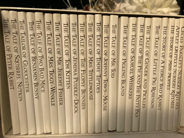 BEATRIX POTTER THE WORLD OF PETER RABBIT complete  23 BOOKS never opened or read