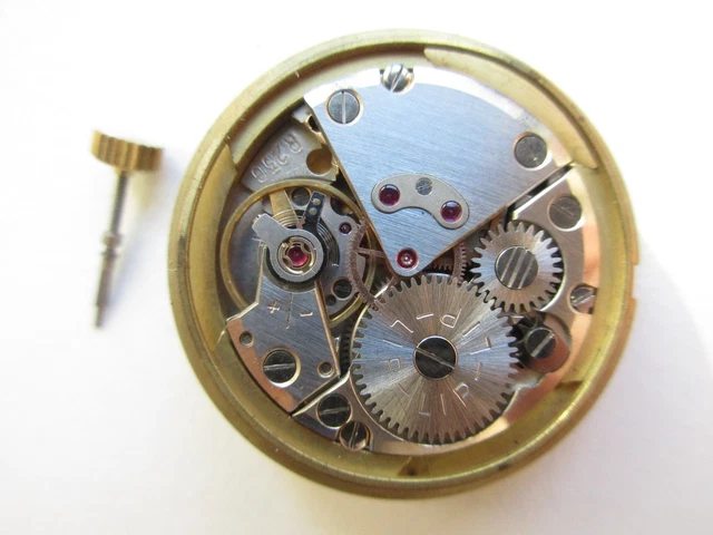 Barillet Complet Pour Montre LIP R23 – Avec Arbre Et Ressort Barillet Complet Pour Montre LIP R23 – Avec Arbre Et Ressort