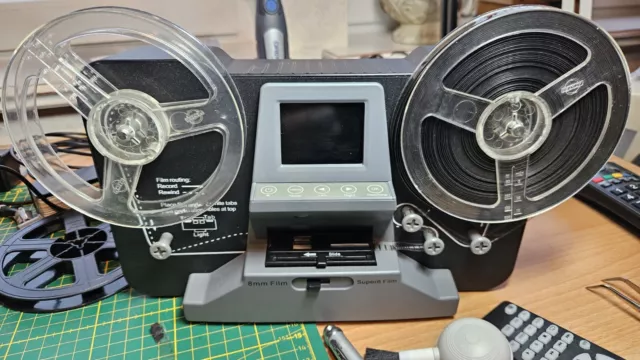 8 mm und Super 8 Reels Movie Digitizer