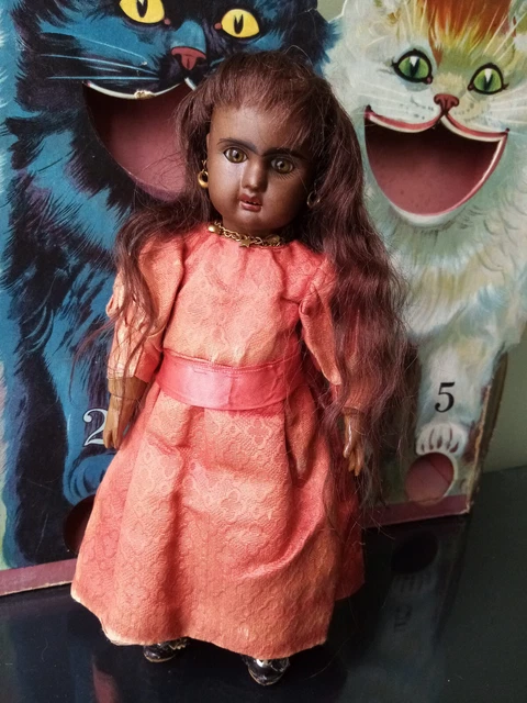 Poupée Folklorique Anglaise - Garde Royal pour la maison pas cher et