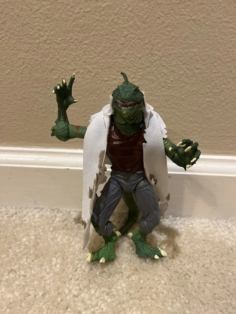 The Lizard Action Figure 2010 Hasbro Marvel Legends Spiderman Dr. Curt Connors