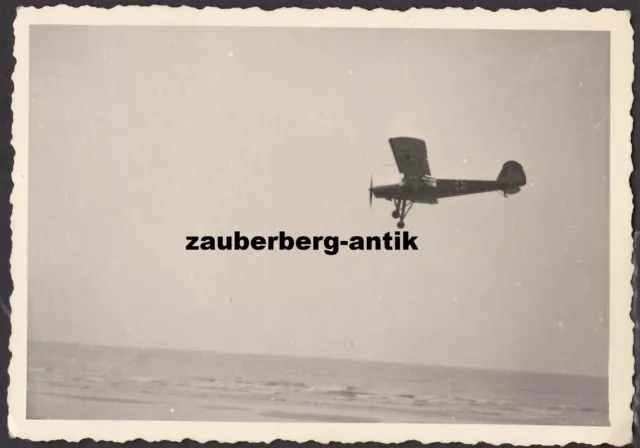 18233 Foto Wehrmacht Luftwaffe Flugzeug Fieseler Storch Fi 156 Kanalküste WW2