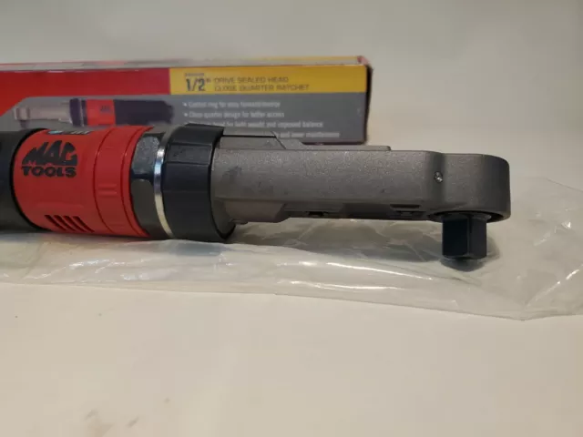 New Mac Tools AR050B 1/2" Drive Close Quarter Titanium Head Air Ratchet - P2 2