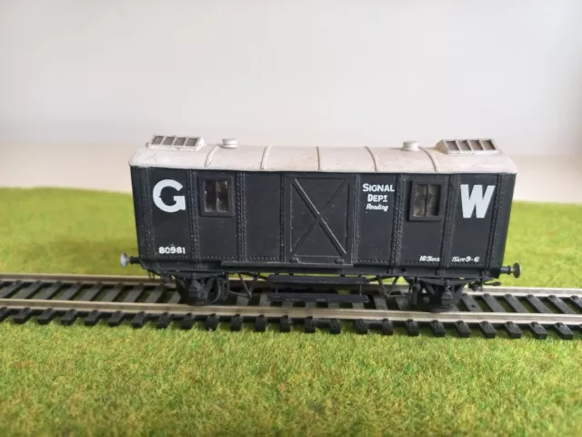 Brass OO Gauge Kit Built G WR  10 Ton Wagon 'Signal Dept Van'