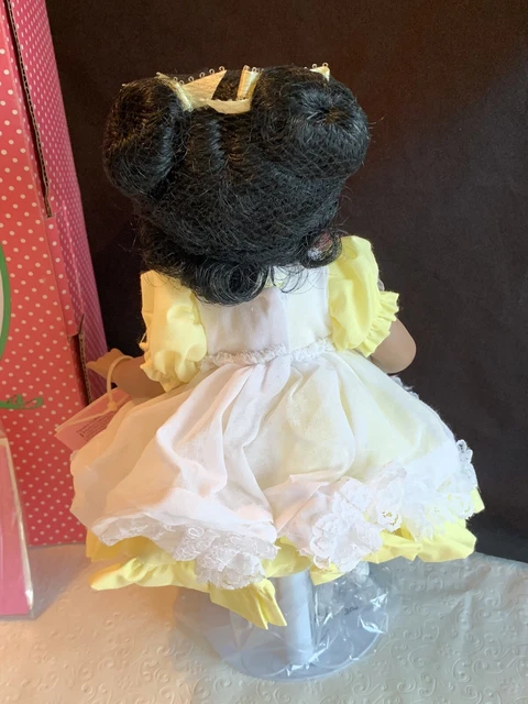 VTG Paradise Galleries Treasury Porcelain Doll NICOLE 13" African American w/Box 9