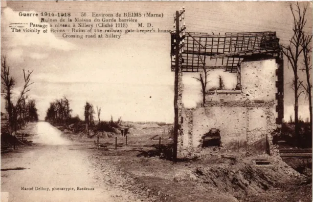 CPA AK Militaire - Envirnos de Reims - Ruines de la Maison du Garde (698455)