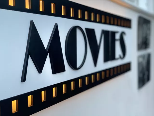 Movie/Cinema sign with or without LED lights